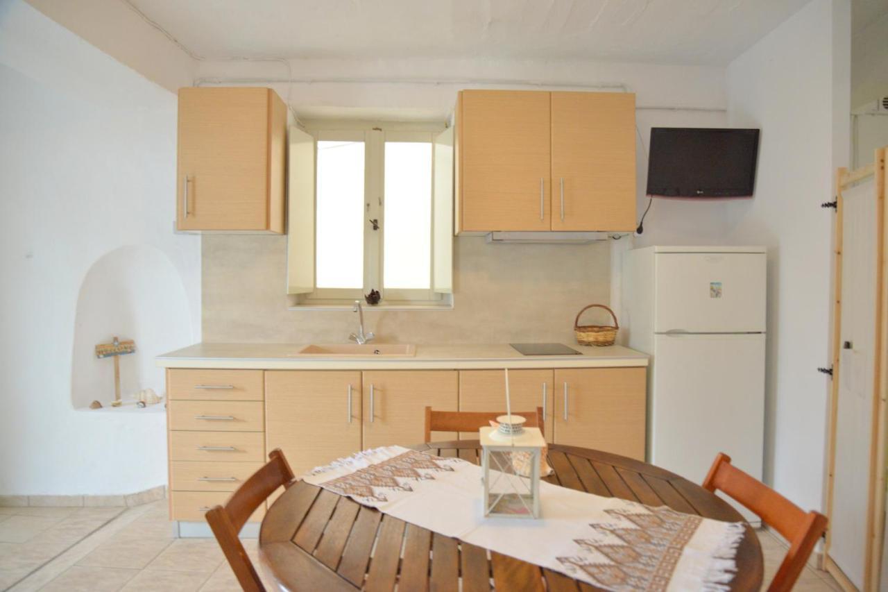 Milos Apartments Kardapis Ground Floor Klima  외부 사진