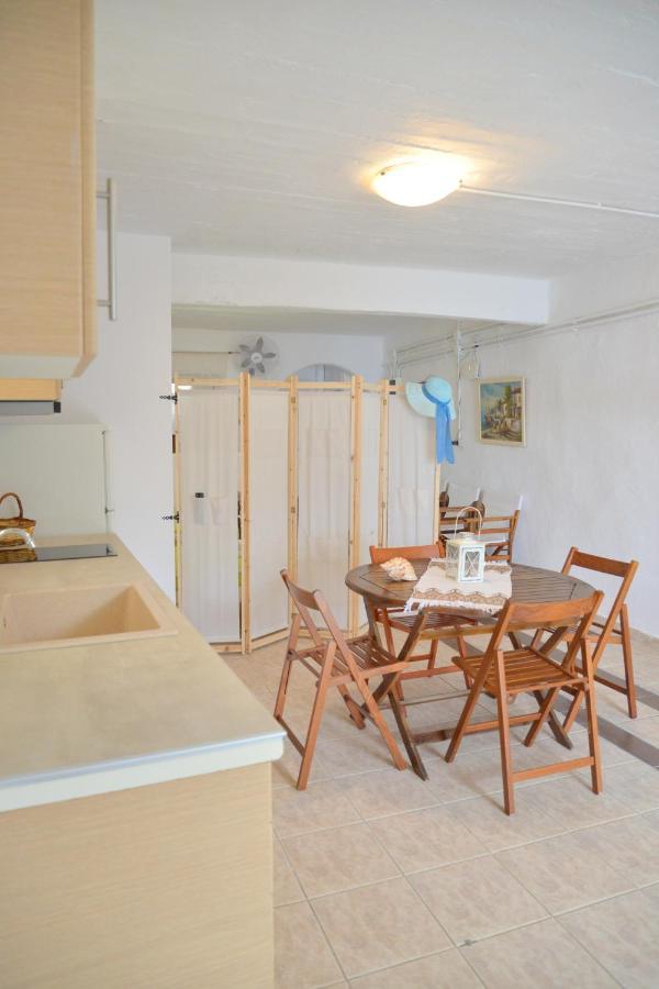 Milos Apartments Kardapis Ground Floor Klima  외부 사진